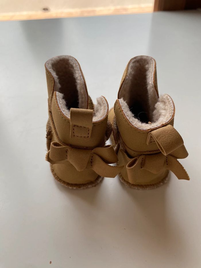 Bottes fourrées 0-3 mois - photo numéro 3