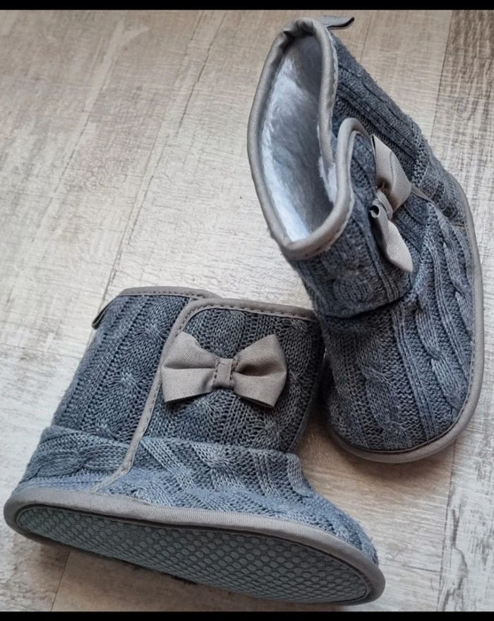 Chaussons fourrés neuf