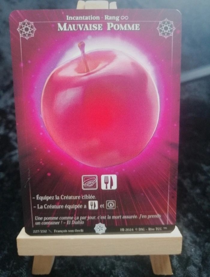 Rise TCG candypocalypse Mauvaise pomme 227/232