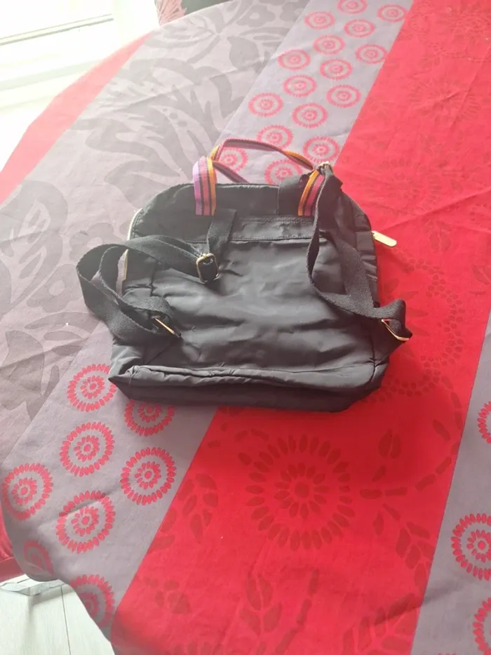 Sac a dos Little marcel - photo numéro 4