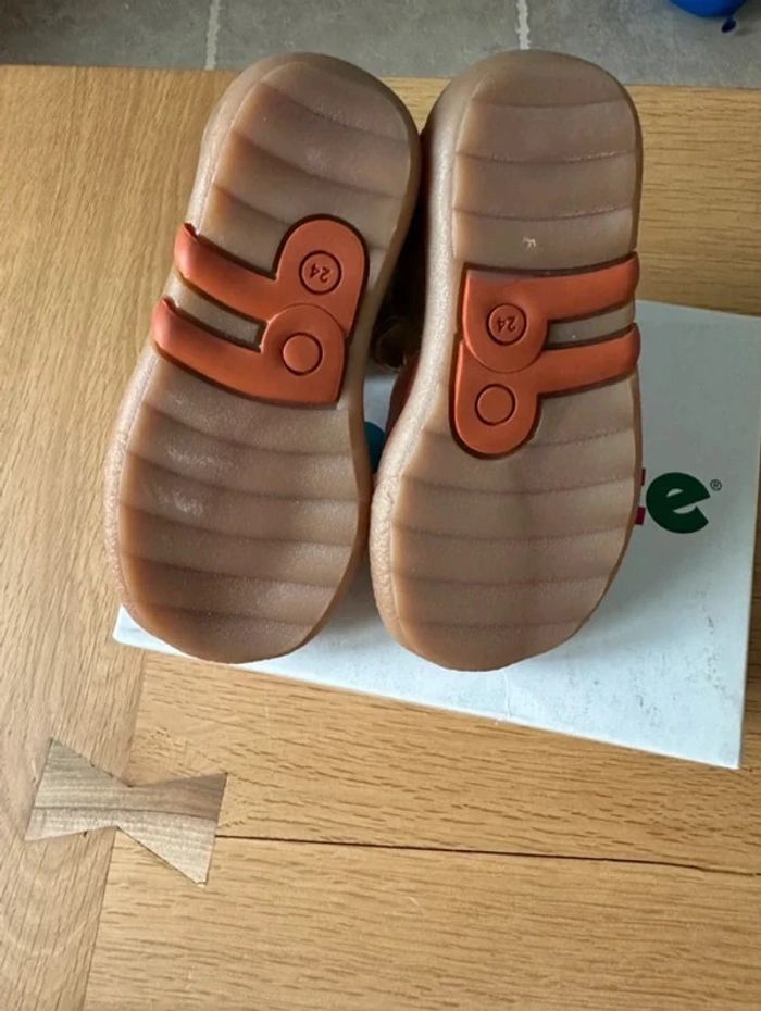 Sandale babybotte taille 24 neuve - photo numéro 3