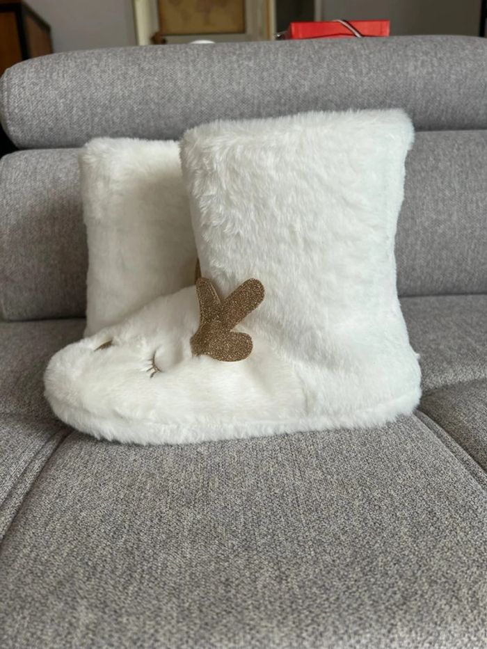 Chaussons blancs doux, pointure 39, Neuf avec étiquettes 💖 - photo numéro 6