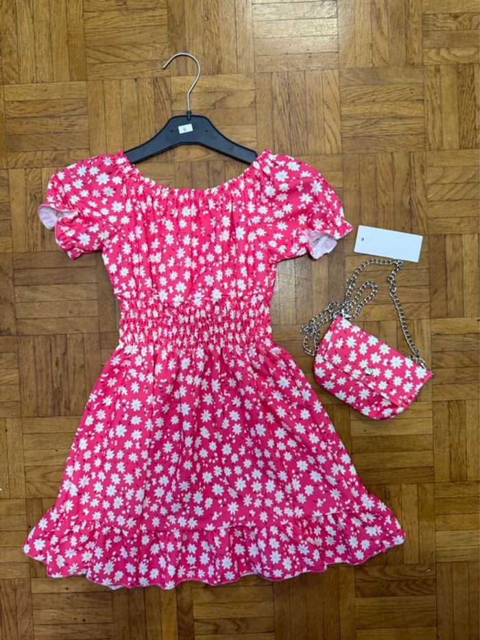 Robe fuchsia à fleurs pour filles - photo numéro 3