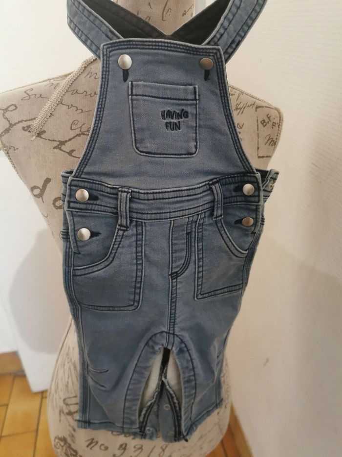 Salopette kiabi t 6 moid