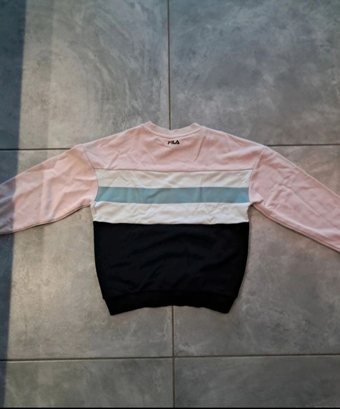 Pull fila - photo numéro 2