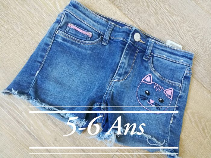 Petit short en jean