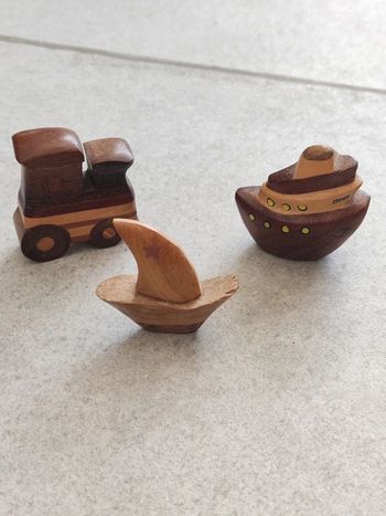 Lot 3 objets décoratifs bois