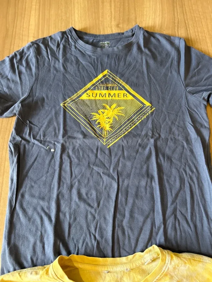 Lot de 2 tee shirt taille 14 ans - photo numéro 4