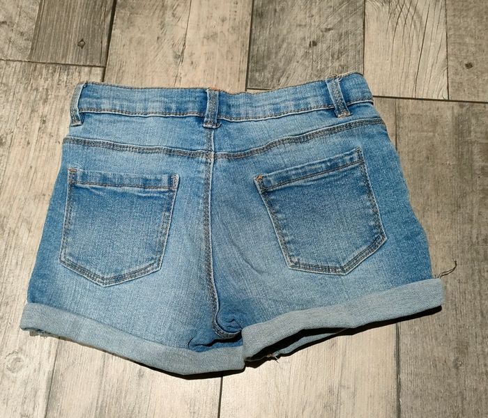 Short en jean fille taille 8 ans - photo numéro 2
