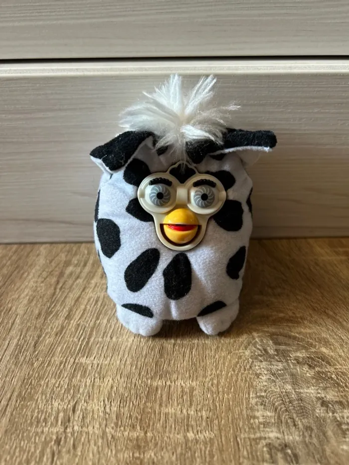 Peluche Furby mini vache / McDonald’s Happy Meal (années 2000) / 12 cm / Très bon état