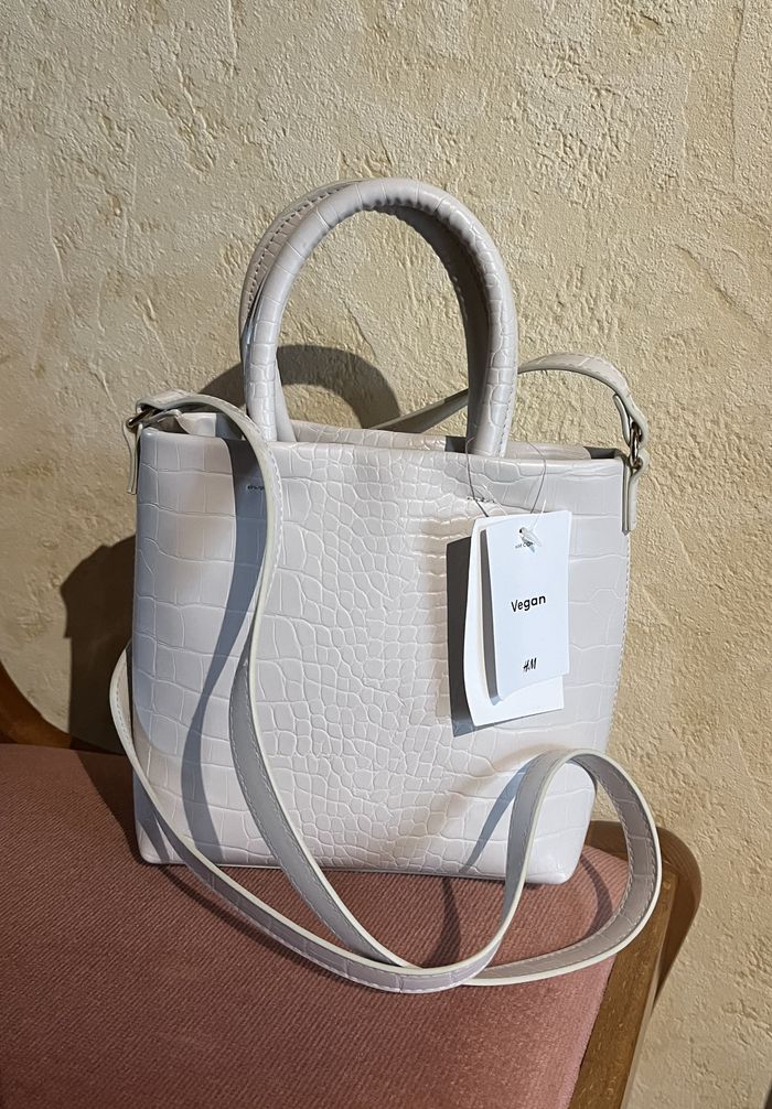 Sac blanc à bandoulière