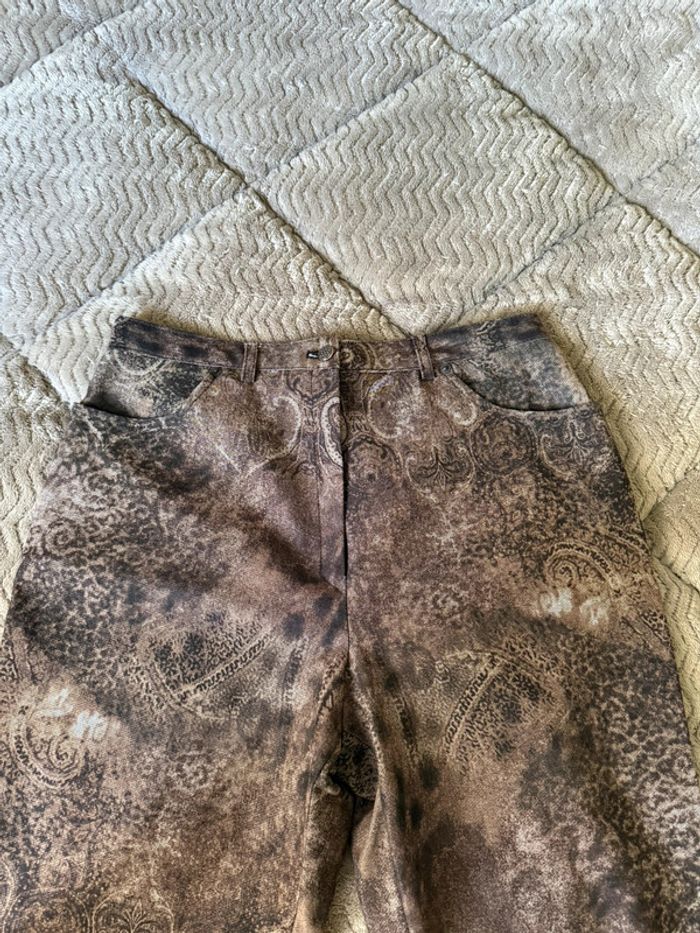 Pantalon / jean marron léopard en très bon état taille 38/40 - photo numéro 3