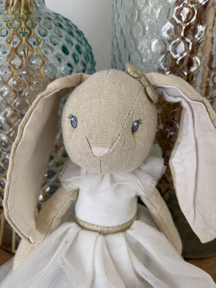 Peluche lapin robe tulle danseuse - photo numéro 2