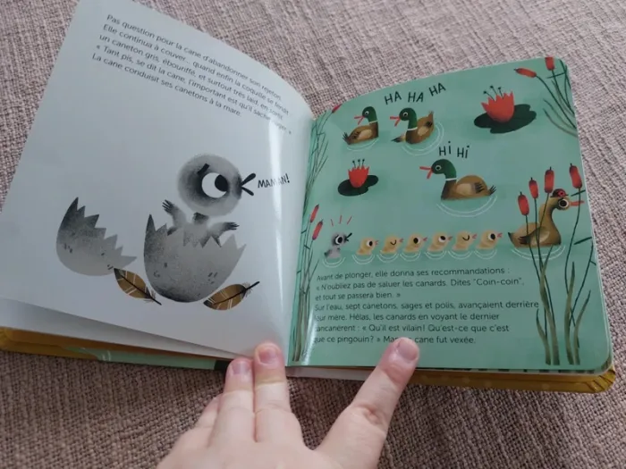 Livre Mes p’tits contes, Le vilain petit canard - photo numéro 2