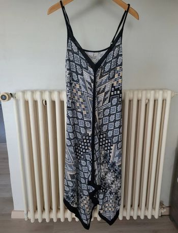 Robe asymétrique bretelles camaïeu