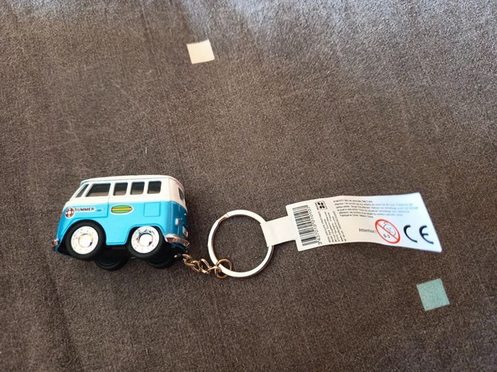 Porte clés mini van Volkswagen - photo numéro 2