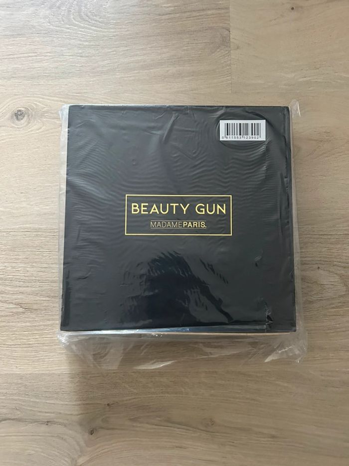 Coffret fer à boucler neuf Madame Paris
