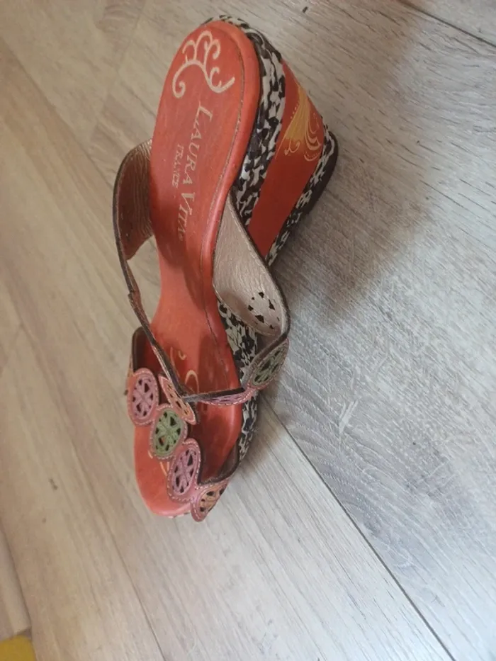 Chaussure - photo numéro 2