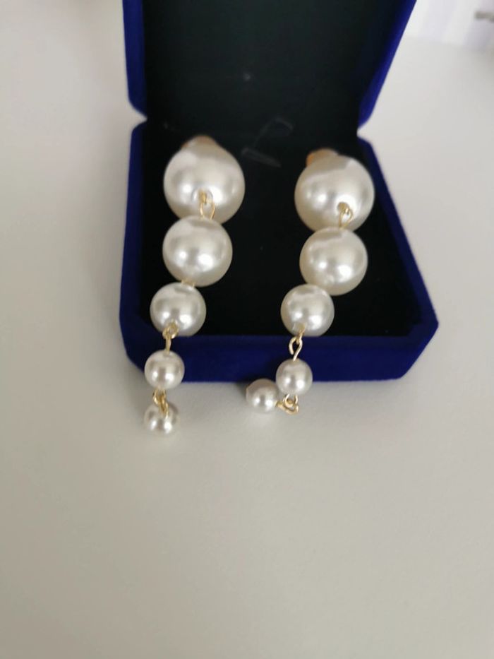 Boucles d'oteilles pendantes perles neuves - photo numéro 2