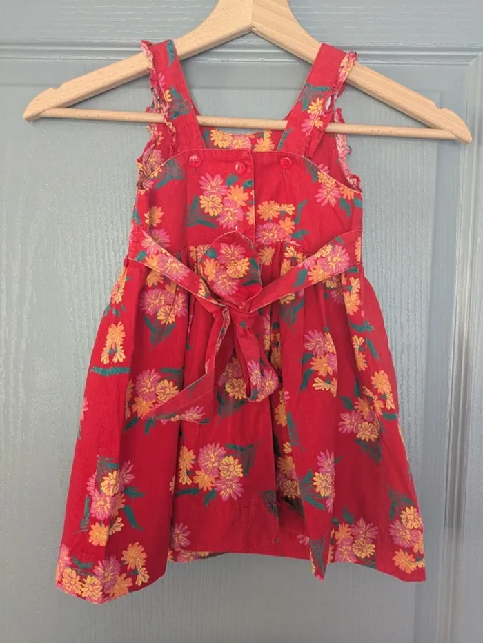 Robe rétro rouge a fleurs mini stéréo 6 mois vintage - photo numéro 4