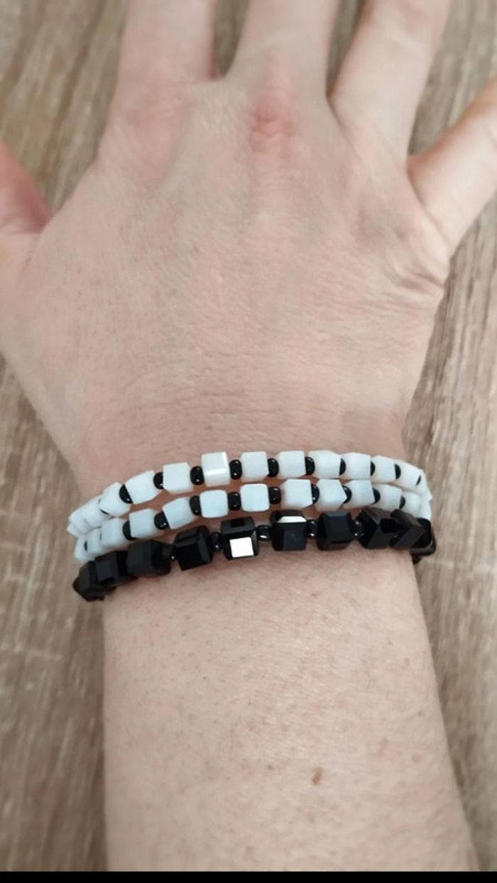 Ensemble de bracelets blanc et noir pvc élastique ikita - photo numéro 2