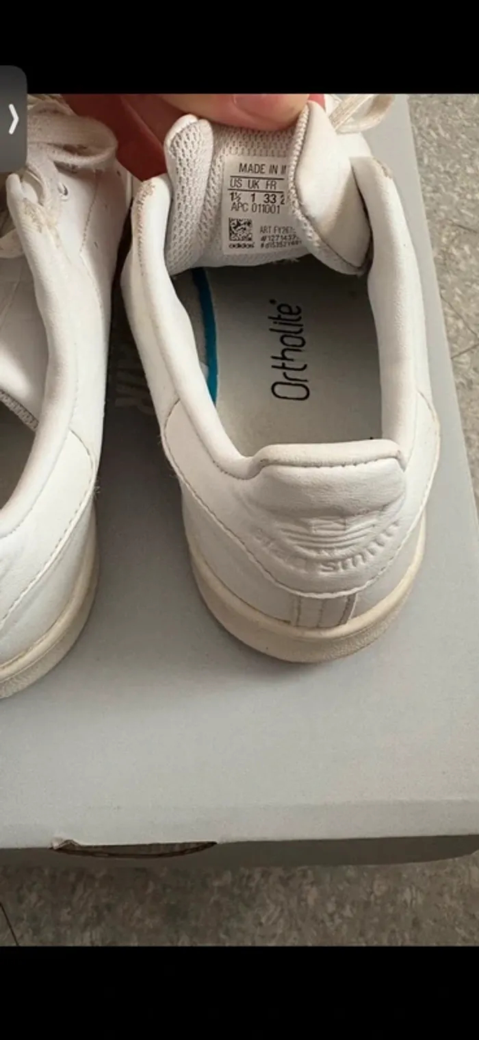 Baskets basses Adidas Stan smith blanches taille 33 - photo numéro 5