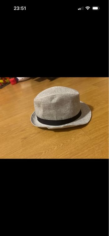 Chapeau enfant garçon Hugo boss 54