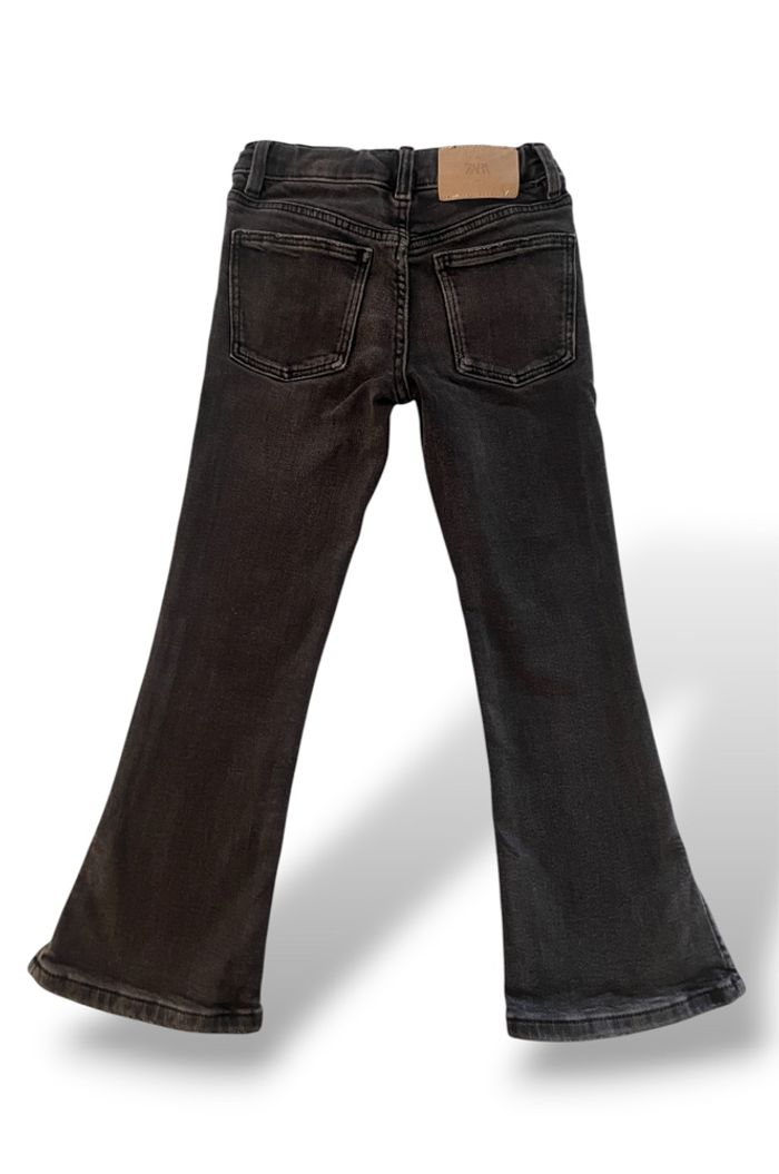 Jeans pantalon évasé / enfant / noir / 7 ans - 122cm / Zara - photo numéro 2