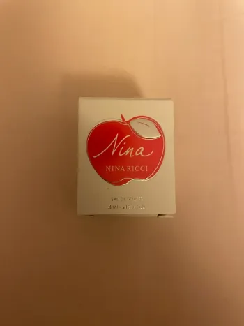 Parfum miniature Nina de Nina Ricci