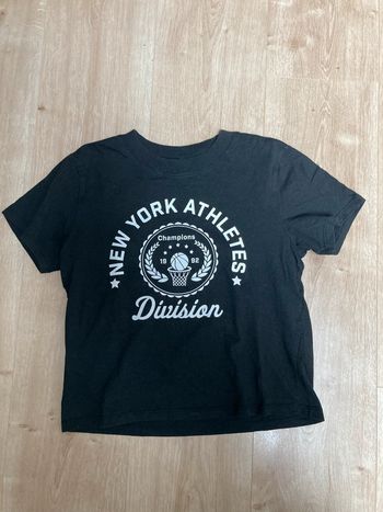 TEE shirt Divided XS