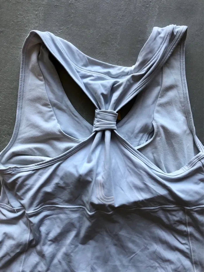 Tee shirt de sport blanc lolë - photo numéro 2