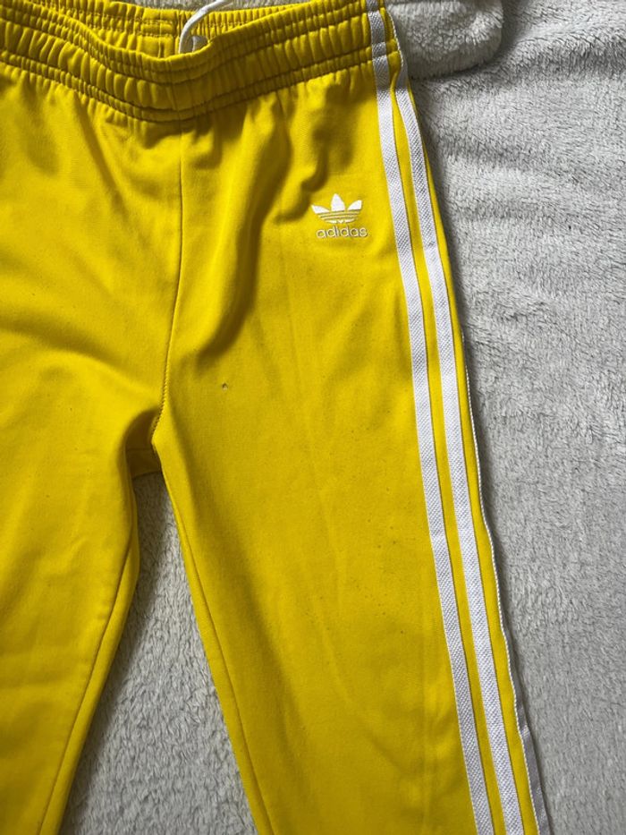 Ensemble Adidas jaune - photo numéro 12