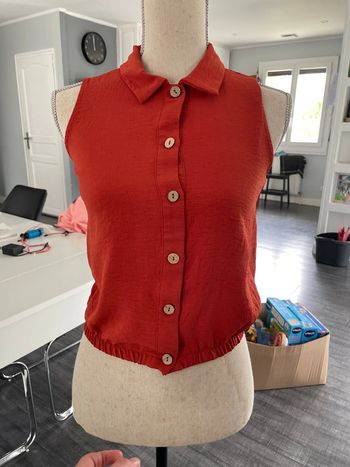 Blouse/chemise sans manche taille 12 ans marque gemo