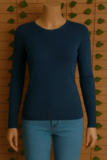 🌸Pull fin Marine Yessica Taille 36🌸