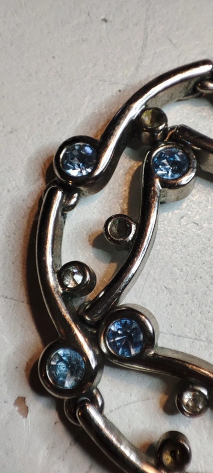 Collier métallique et strass - photo numéro 8