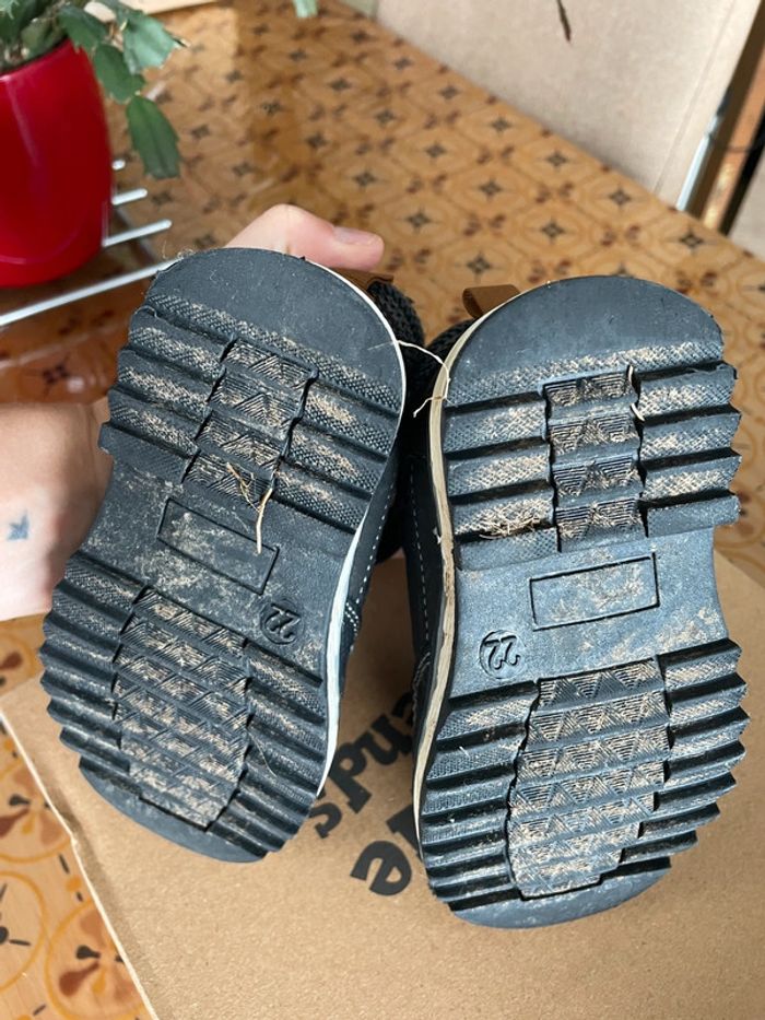 Chaussures hiver fourees enfant T22 - photo numéro 4