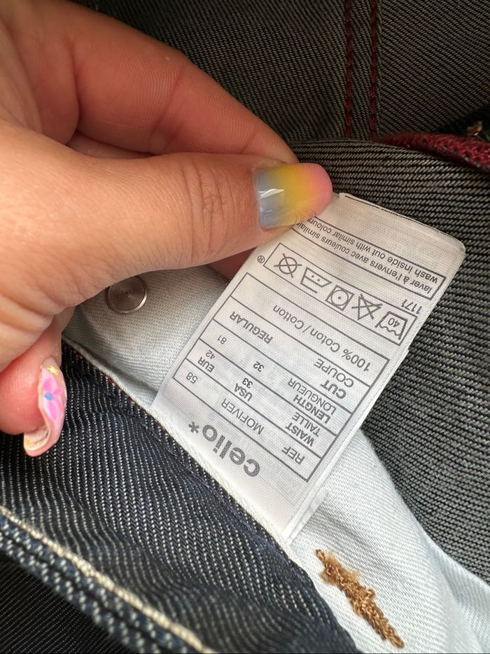 - Jean Celio [N] - Taille 42 - Très bon état - photo numéro 3