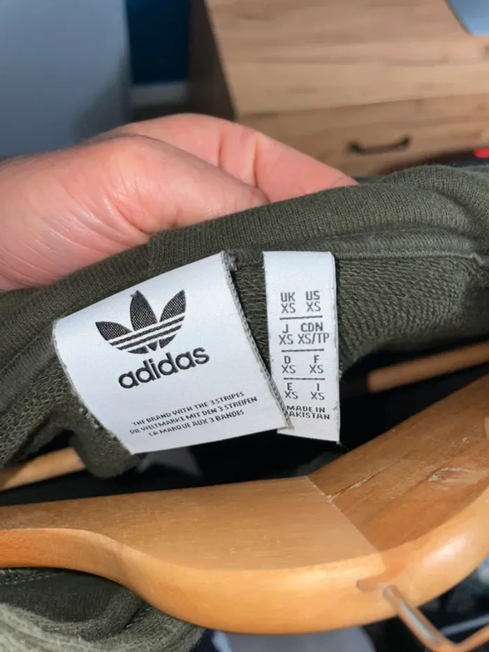 Sweat Adidas - photo numéro 3