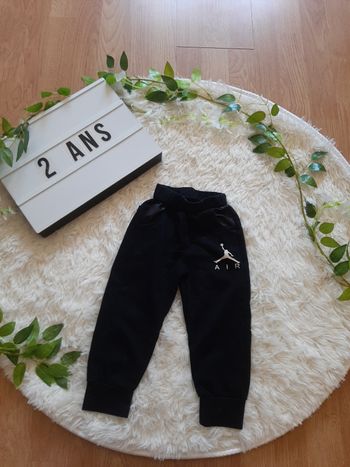 Pantalon floqué