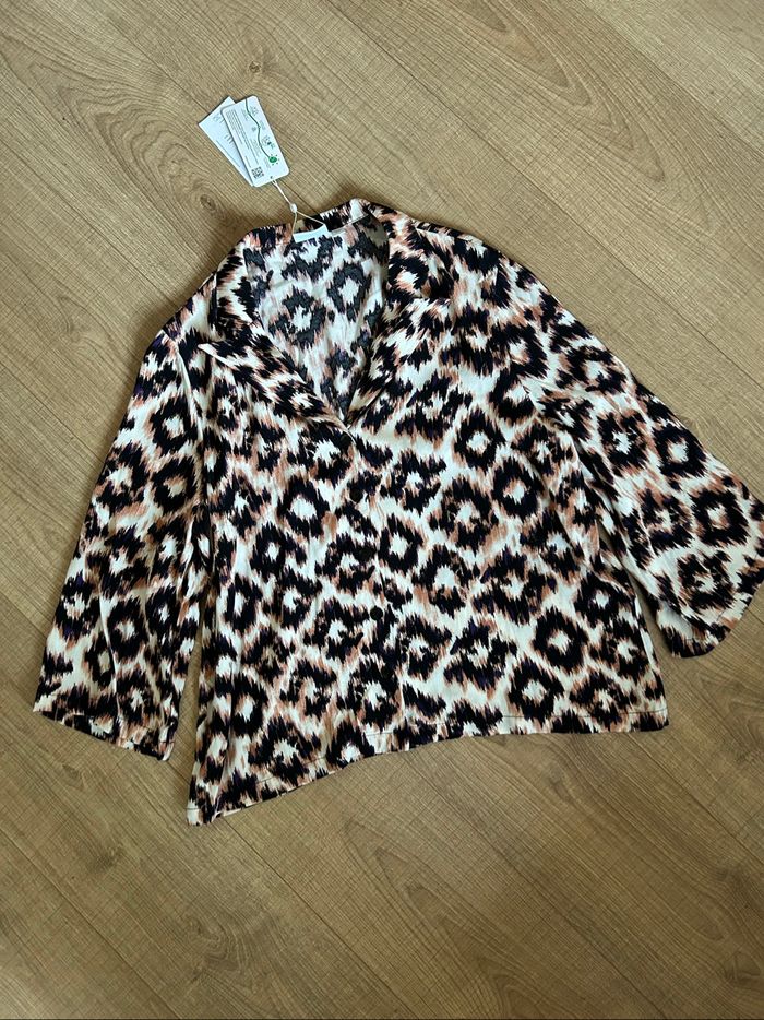 Blouse léopard neuve à manches longues Vila taille 36 (valeur 45€) - photo numéro 7