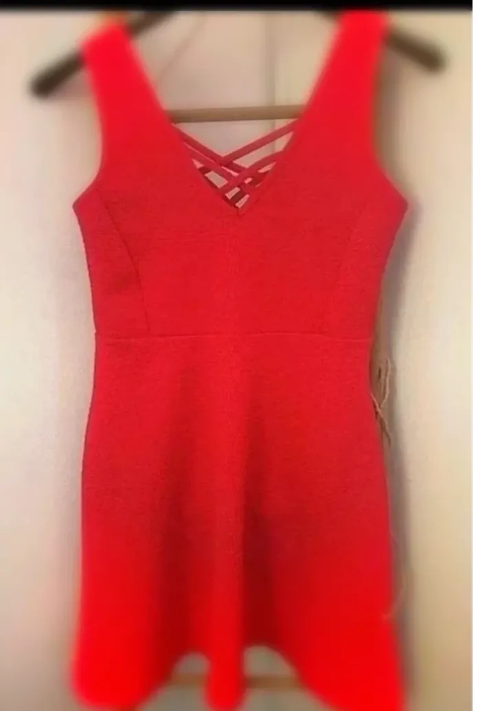 Robe rouge sexy