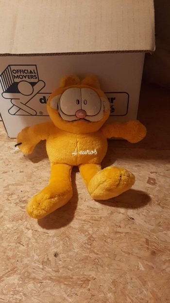Peluche garfield