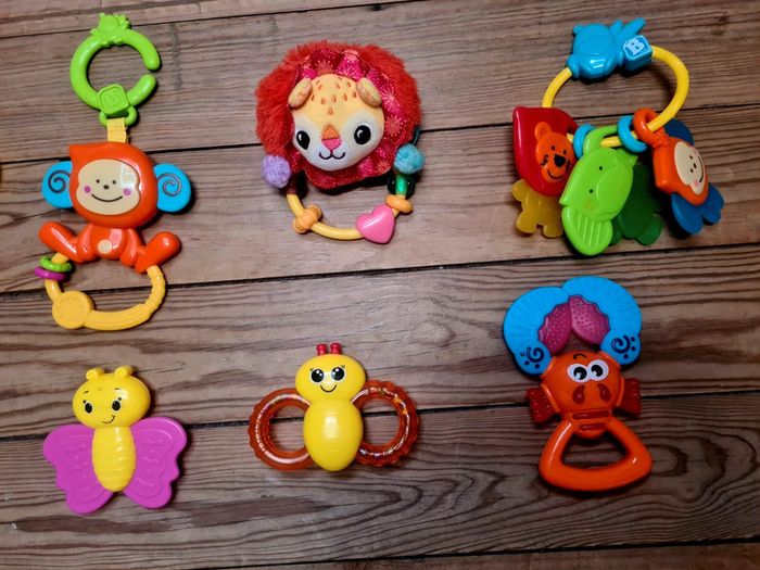 Lot de 15 jouets premier âge - photo numéro 5
