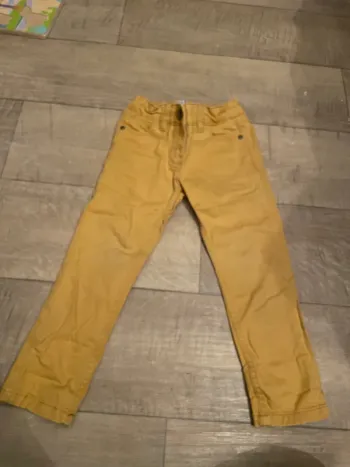 Pantalon moutarde