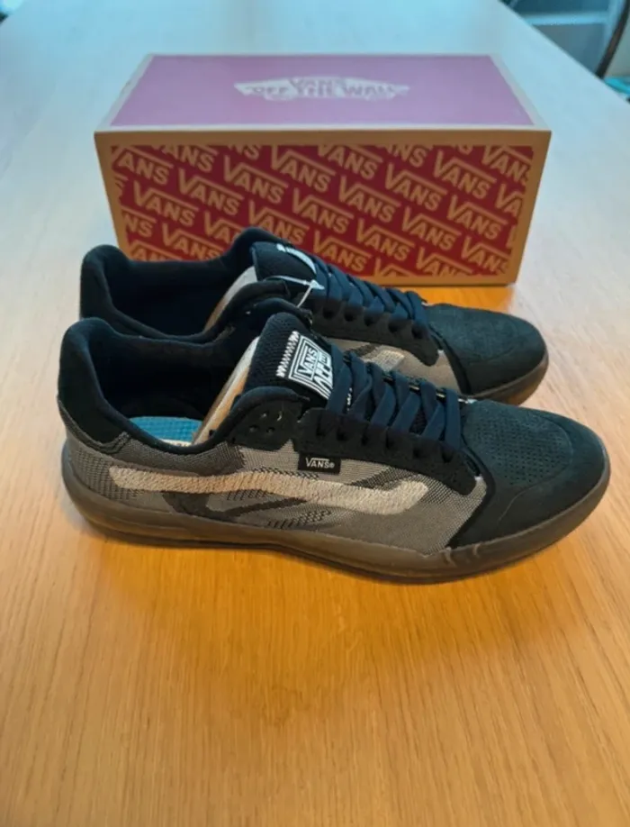 Vans EDNT Ultimate Duo Black White taille 41 - photo numéro 2