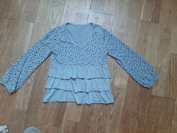 Haut fin à volants 6ans