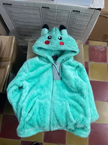 Gilet Pokémon doux