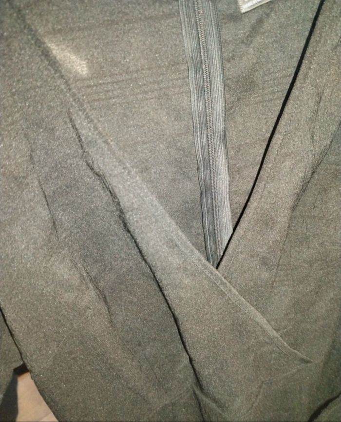 Robe noir légère - photo numéro 6