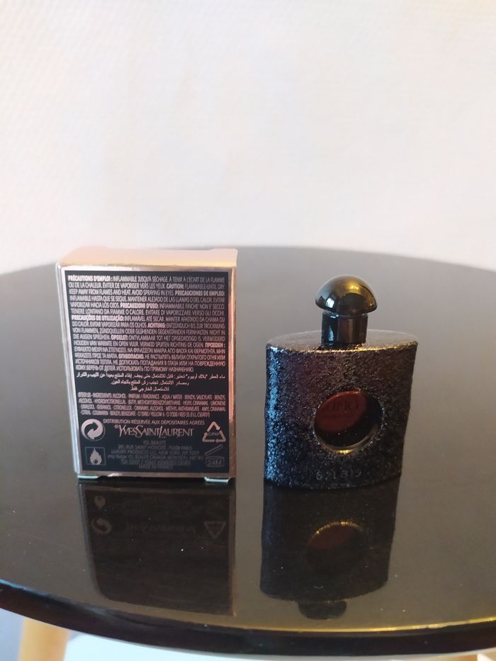 Miniature Black Opium 7,5 ml eau de parfum Yves Saint Laurent - photo numéro 3
