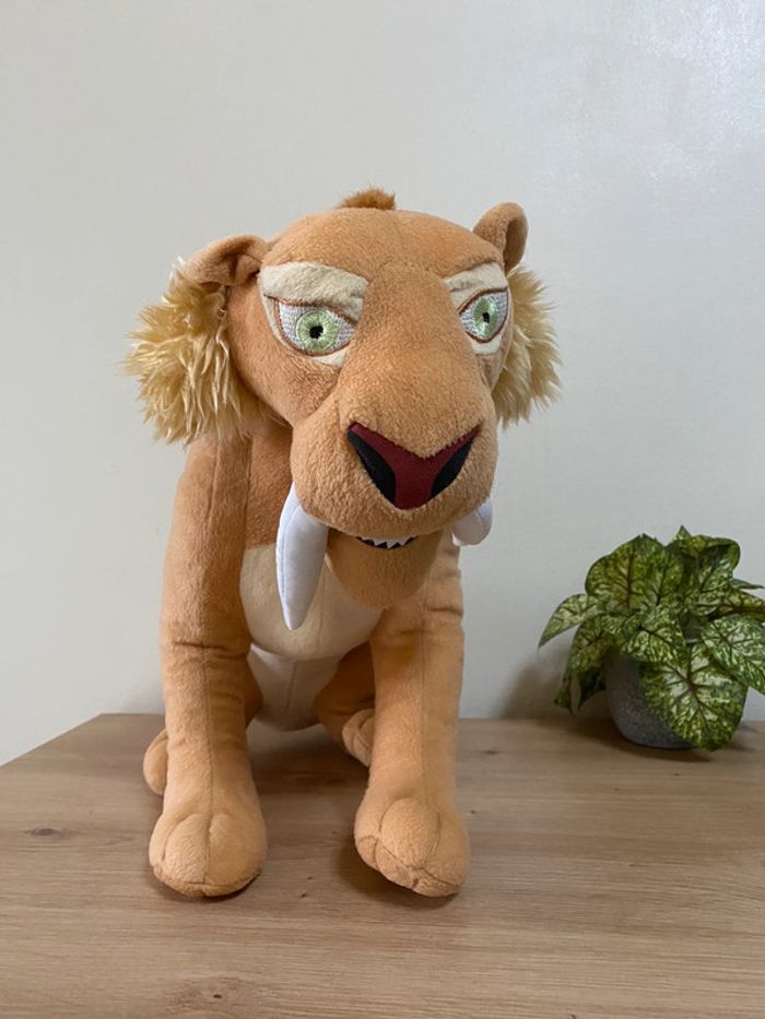 Peluche tigre à dents de sable Diego l âge de glaces 4 - photo numéro 2